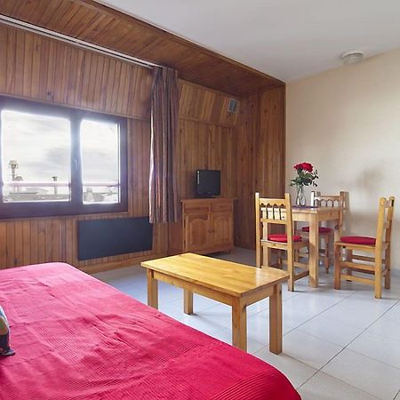 Apartamento Kione Calgary Pas De La Casa Exterior foto